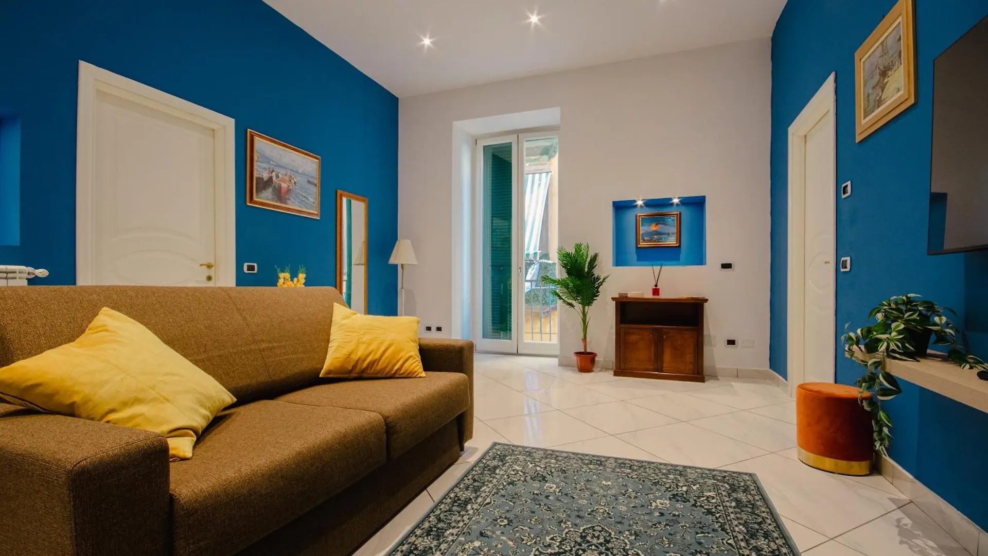 Plebiscito 10 Apartment Naples