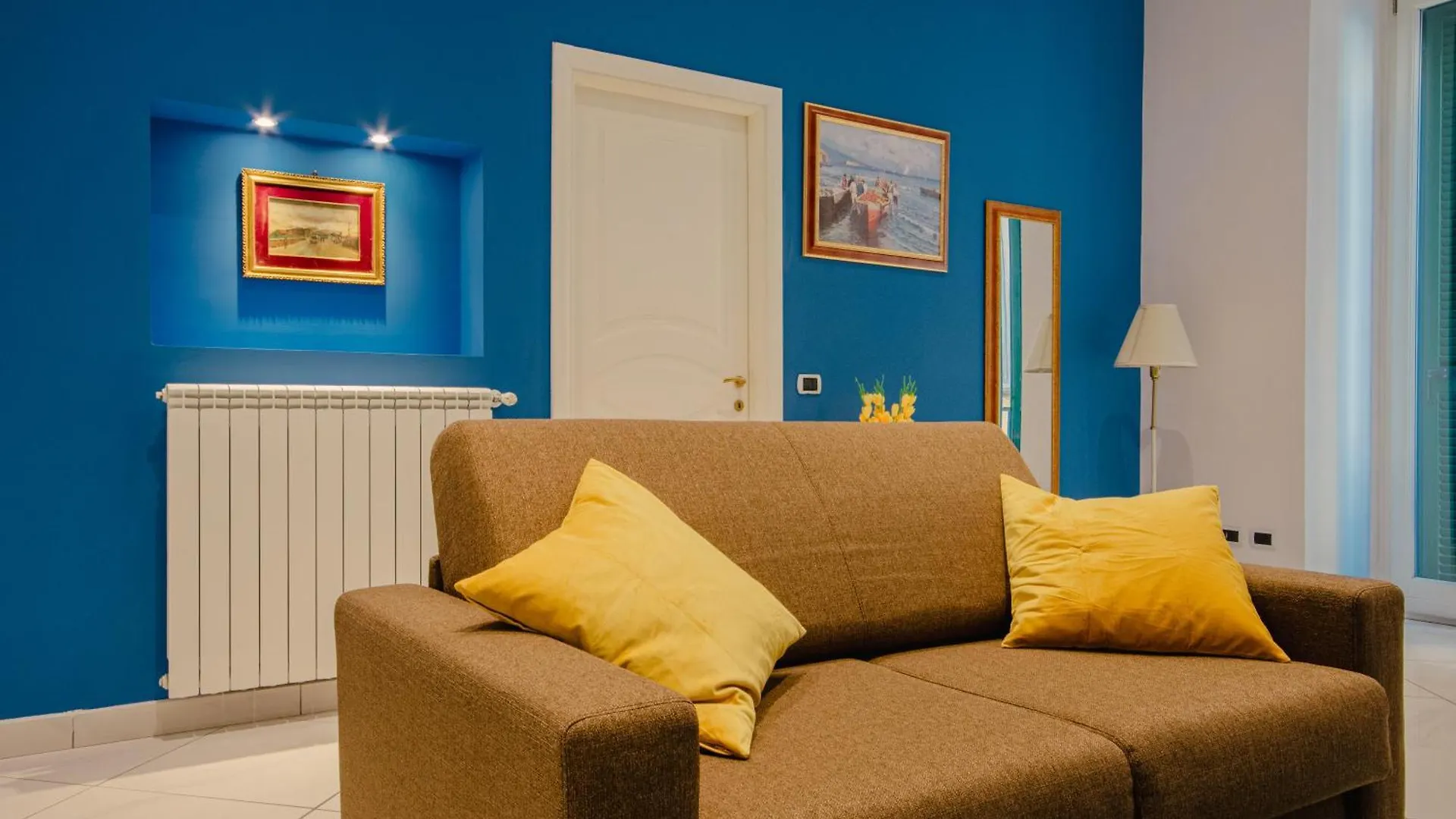 Plebiscito 10 Apartment Naples Italy